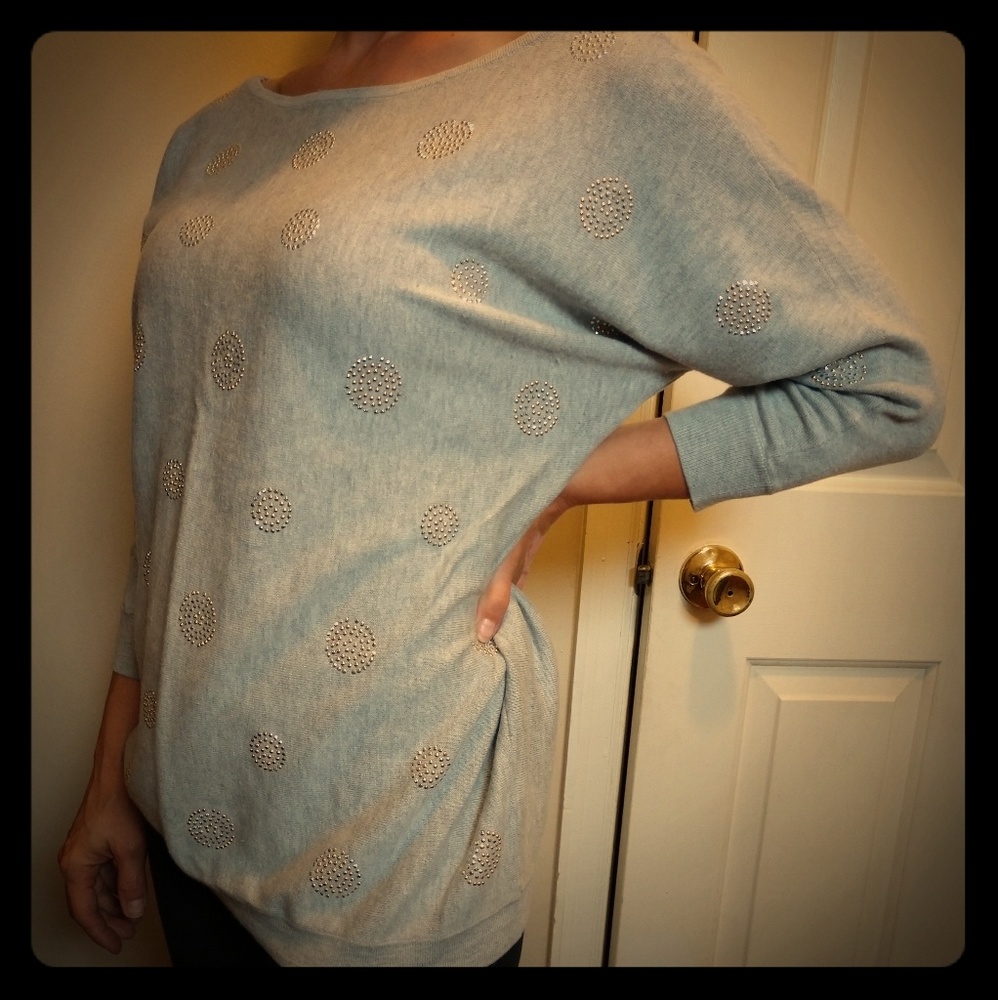 White House Black Market 3/4 length sweater
